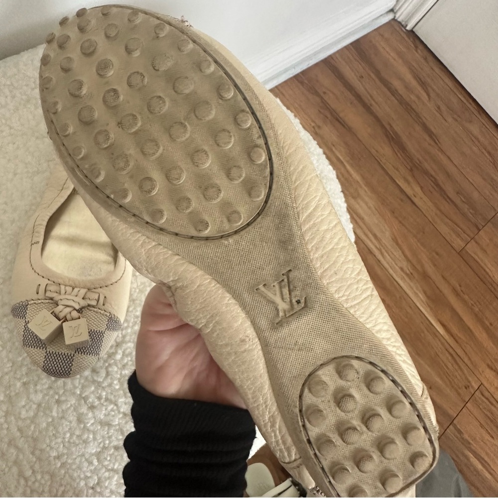 LV White Leather And Damier Azur Canvas Lovely Ballerina Flats - Picture 5 of 7